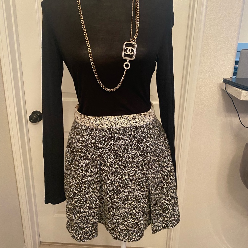 Banana Republic high mini skirt